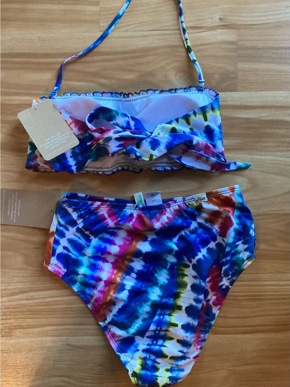 Hobie bright tie